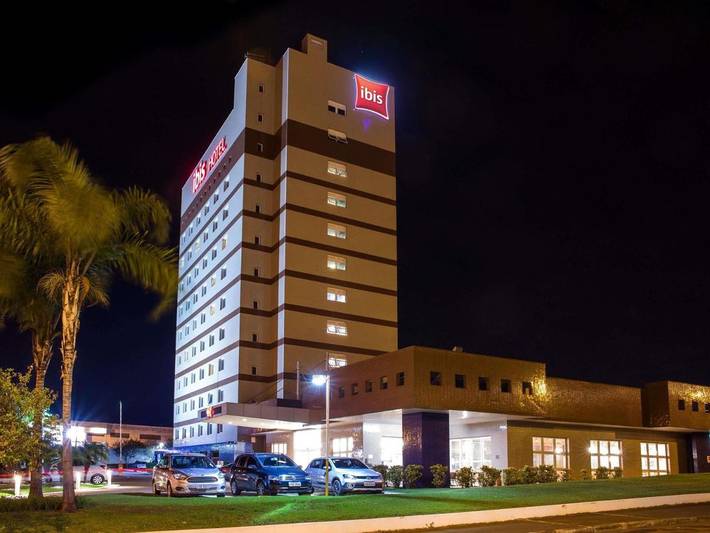 Pousadas para 2 pessoas, com jardim, com animais de estimação em Araçatuba