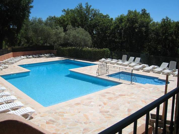 Camping Les Philippons - Bungalow toilé 2 personnes - Coco Sweet in Les Adrets-de-l'Estérel, Côte méditerranéenne (France)