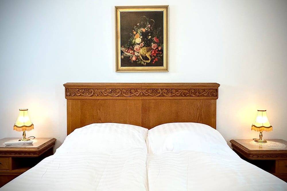 Ganze Wohnung, Bauernstube - Doppelzimmer in Jüterbog, Fläming