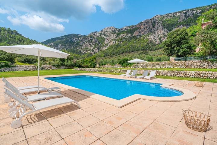 Ferienhaus für 12 Personen, mit Garten und Balkon in Serra de Tramuntana
