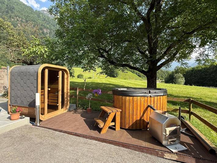 Apartamento de vacaciones para 2 personas, con jardín además de sauna y jacuzzi - 1