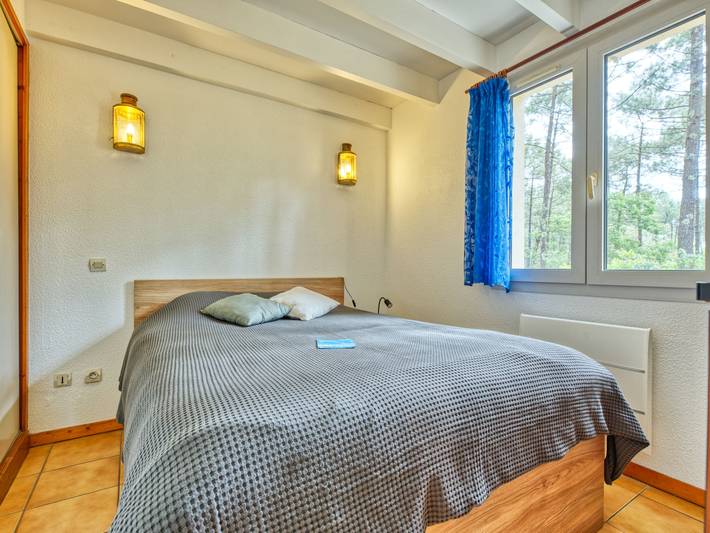 Location de vacances pour 6 personnes, avec terrasse dans Golf de la Méjanne - 3