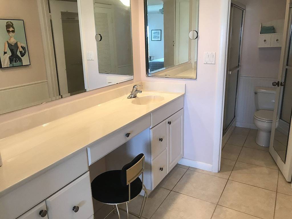 Ganze Wohnung, Oceanfront 2 Br Condo! Panoramic Ocean Views From Living Room And Bedrooms in Fort Pierce, Hutchinson Island