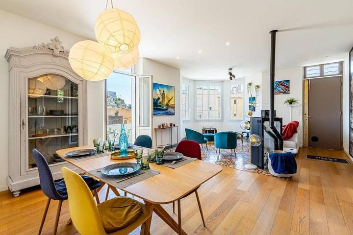 Gîte pour 5 personnes, avec vue et terrasse dans Port De Cassis