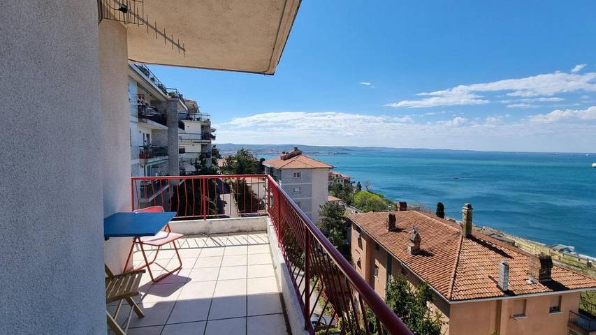 Ferienwohnung für 5 Personen, mit Ausblick und Terrasse in Triest - 2