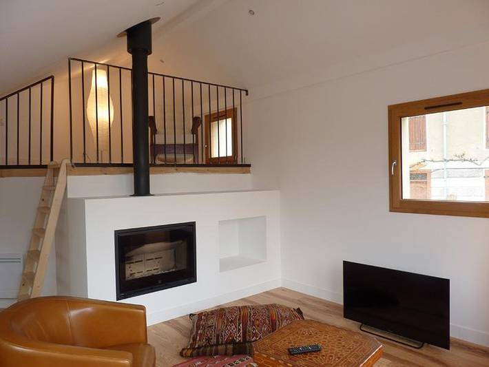 Gîte pour 6 personnes, avec terrasse et jacuzzi dans Val-de-Sos - 4