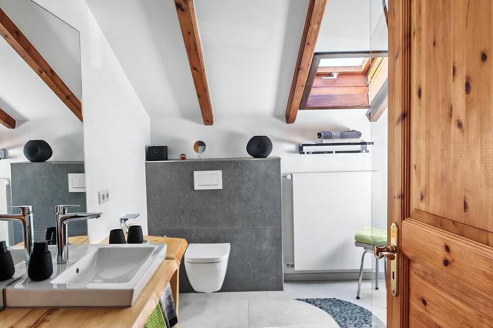 Apartamento inteiro, Apartamento com 2 quartos e fantásticas vistas panorâmicas in Arnbruck, Baviera Oriental