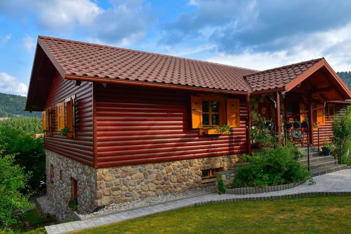 Ferienwohnung für 6 Personen, mit Garten und Ausblick, kinderfreundlich