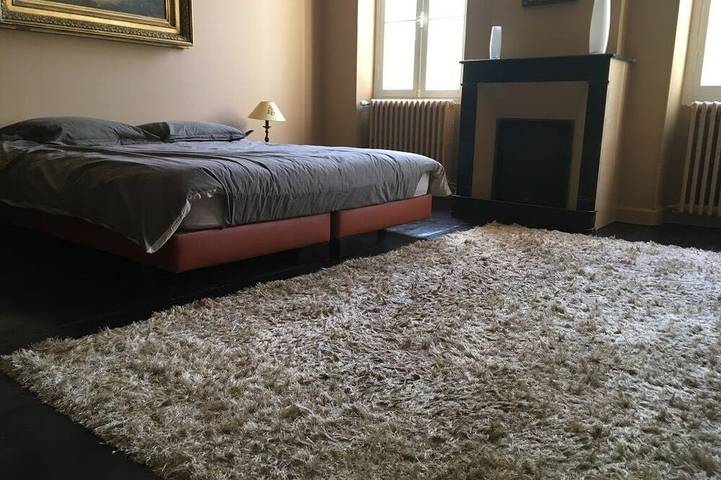 Location de vacances pour 15 personnes, avec jardin, animaux acceptés à Saint-Sulpice-et-Cameyrac - 2