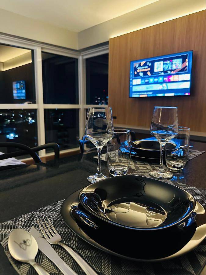 Casas e apartamentos de temporada para 3 pessoas, com terraço e vista e ainda piscina em Porto Alegre