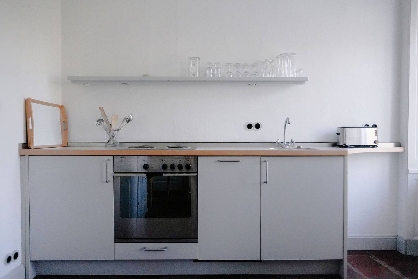 Ganze Ferienwohnung, Ferienwohnung Herrenhaus Linker Seitenflügel I - Boldevitzer Rügenkaten in Parchtitz, Bergen auf Rügen und Umgebung