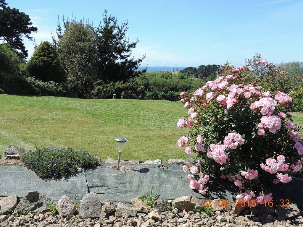 Maison contemporaine "Logell Ar Gared" in Plougrescant, Côte de Granit Rose