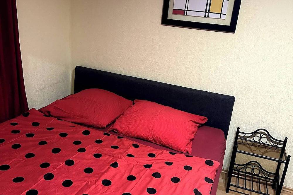 Ganze Wohnung, Großes Apartment für 3-10 Personen nahe Halle und Leipzig in Landsberg (Saalekreis), Saale-Unstrut Region
