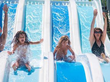 Camping für 4 Personen in Salignac, Provence-Alpes-Côte d'Azur, Bild 3