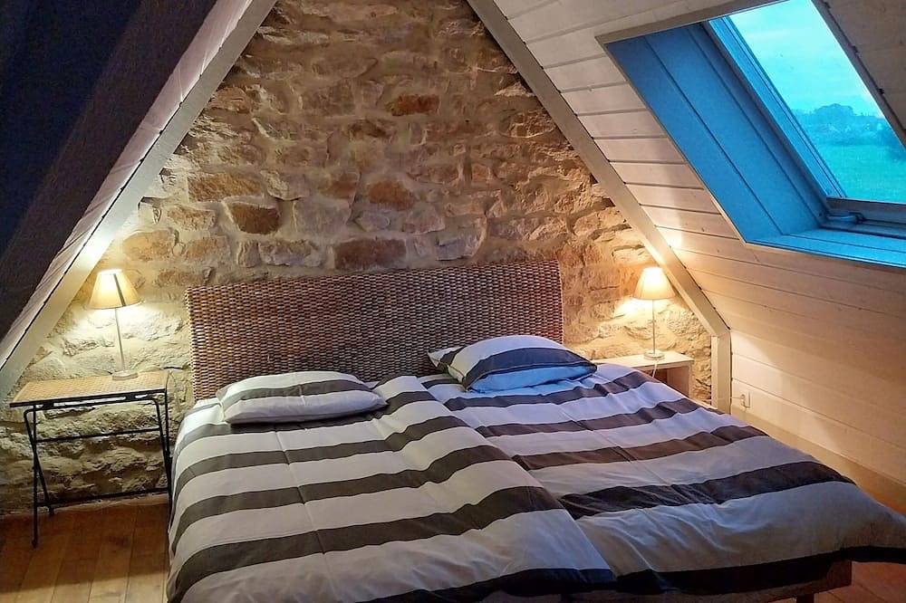 Sweet family home beside see and land ! in Île-d'Arz, Côte des Mégalithes