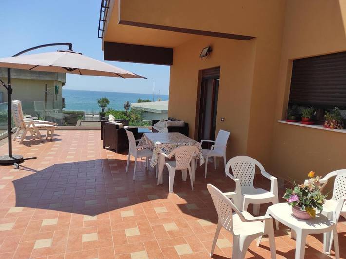 Ferienhaus für 7 Personen, mit Balkon und Terrasse sowie Ausblick in Terracina - 3