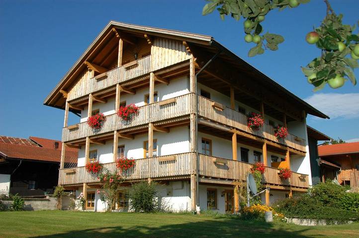 Bauernhof für 4 Personen, mit Balkon und Balkon/Terrasse sowie Garten