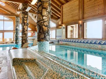 Gîte pour 4 personnes, avec balcon et sauna, animaux acceptés à Peisey-Nancroix