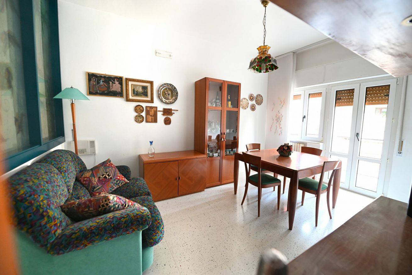 Ganze Wohnung, Guesthost - Spacious Apartment in Matera in Matera, Piana del Metaponto