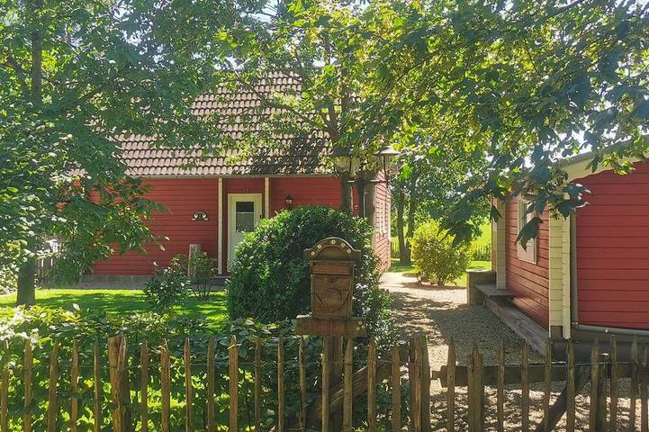 Ferienhaus für 6 Personen, mit Garten und Balkon, mit Haustier