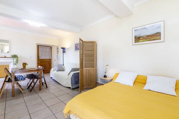 Appartement entier, Calme et Coquette Vues mer à 100m de la plage de Mancinu in Propriano, Arrondissement de Sartène