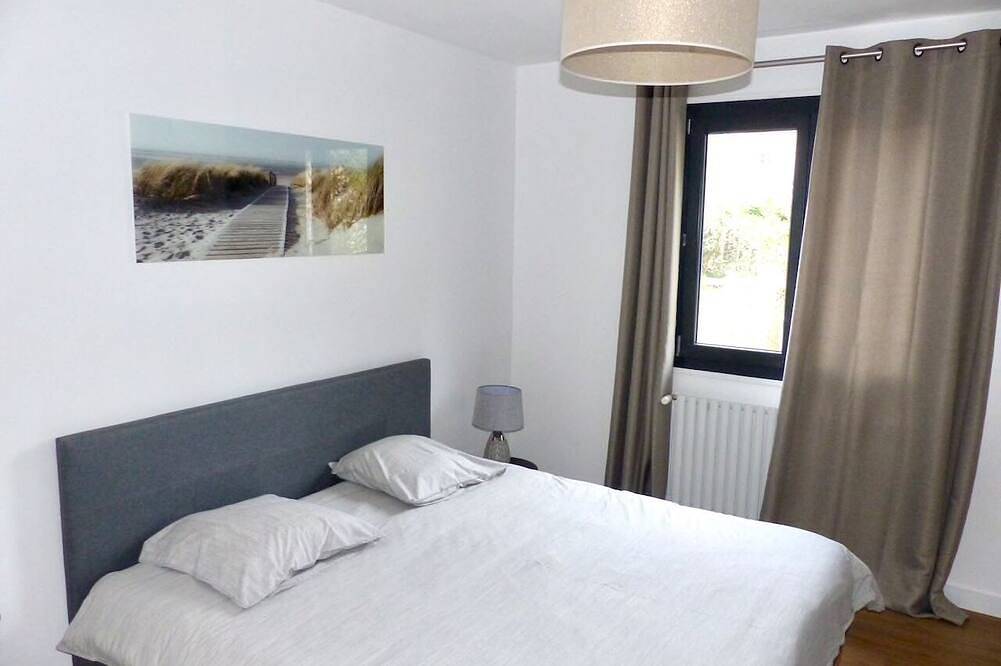 Modern Villa with 4 bedrooms and 3 bathrooms close to the beach in Benerville-sur-Mer, Lisieux region