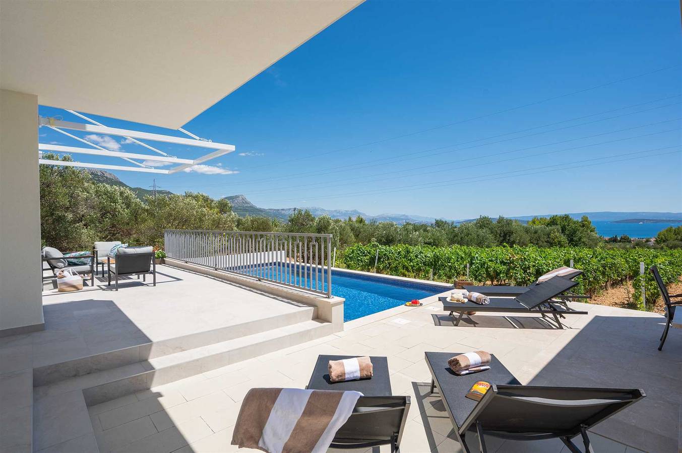 Casa vacanza a Kastela a partire da 336€ a notte