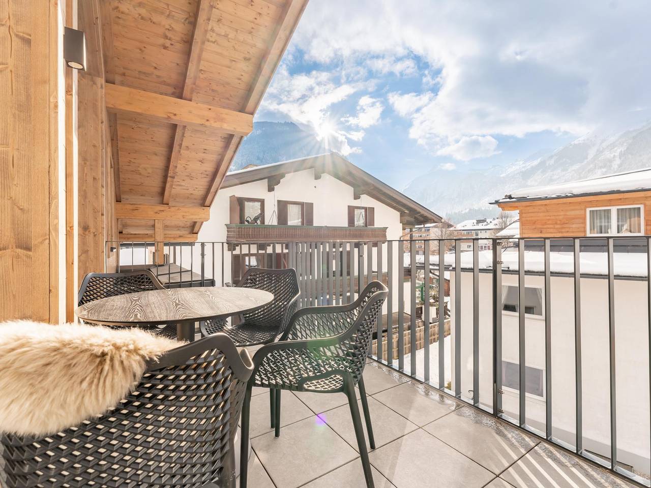 Apartamento entero, Spacious penthouse overlooking the glacier
 in Kaprun, Distrito de Zell am See