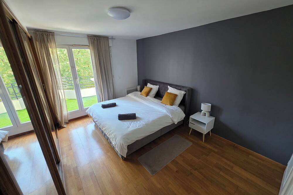 Entire apartment, Large apartment near Paris / C.D.G / Disney in Villepinte, Seine-Saint-Denis