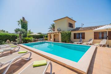 Villa in Pollença, Serra de Tramuntana für 8 