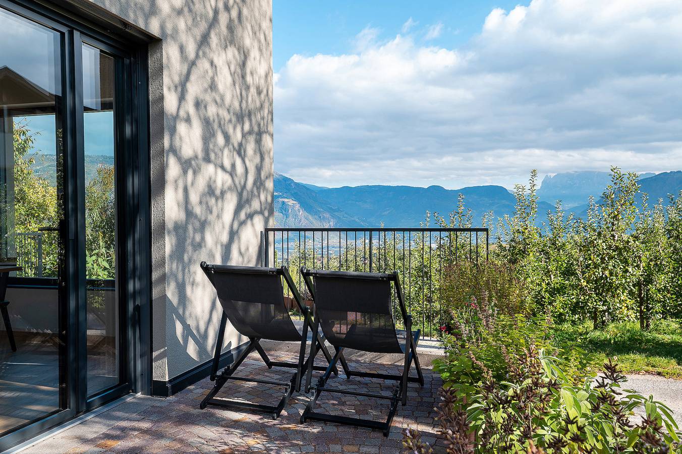 Ganze Wohnung, Ferienwohnung 'Obergfillhof' mit Bergblick, privater Terrasse und Balkon in Berg (Eppan), Eppan an der Weinstraße