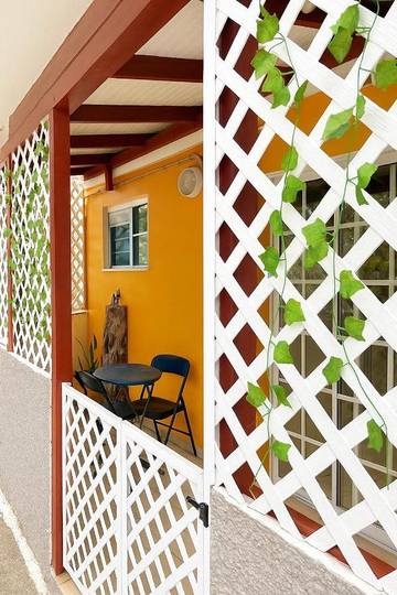 Gîte pour 2 personnes, avec terrasse à Vieux-Habitants