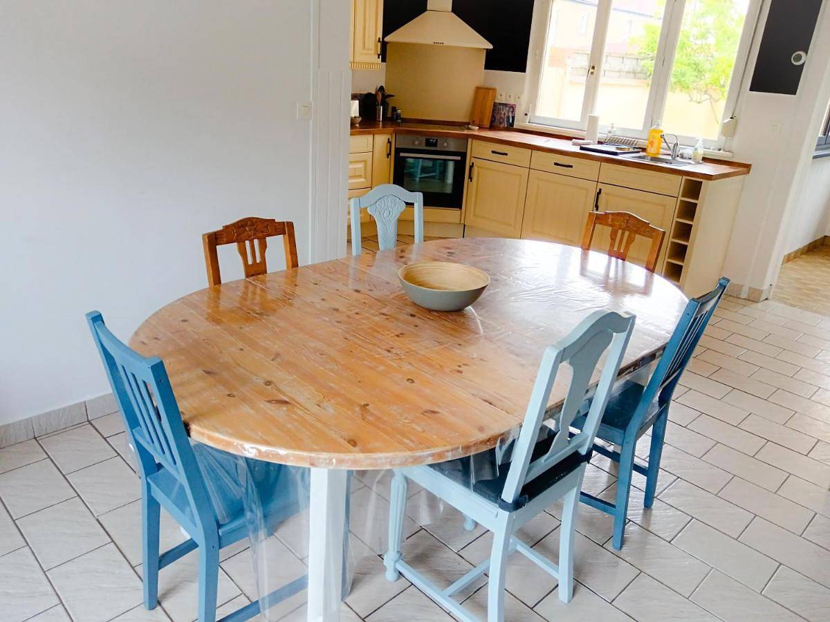 Three-Bedroom House in Petit-Fort-Philippe, Gravelines