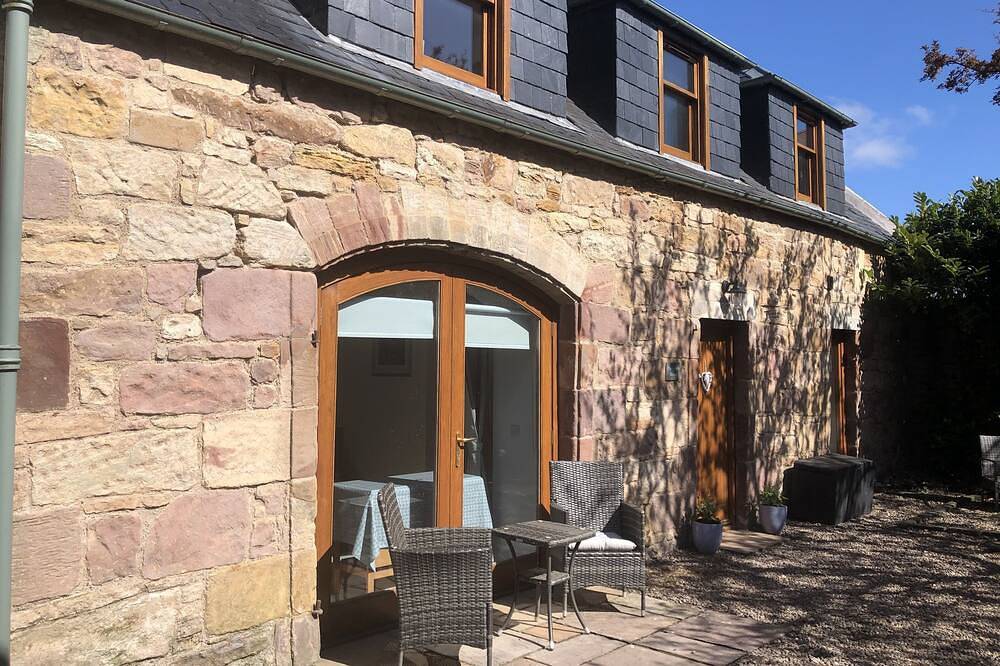 Freistehende Kutschenhaus auf dem Gelände der gelisteten Manse, Pittenweem in Pittenweem, Region Fife