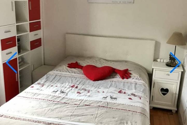 Location de vacances pour 8 personnes, avec terrasse à Saint-Laurent-en-Beaumont - 2