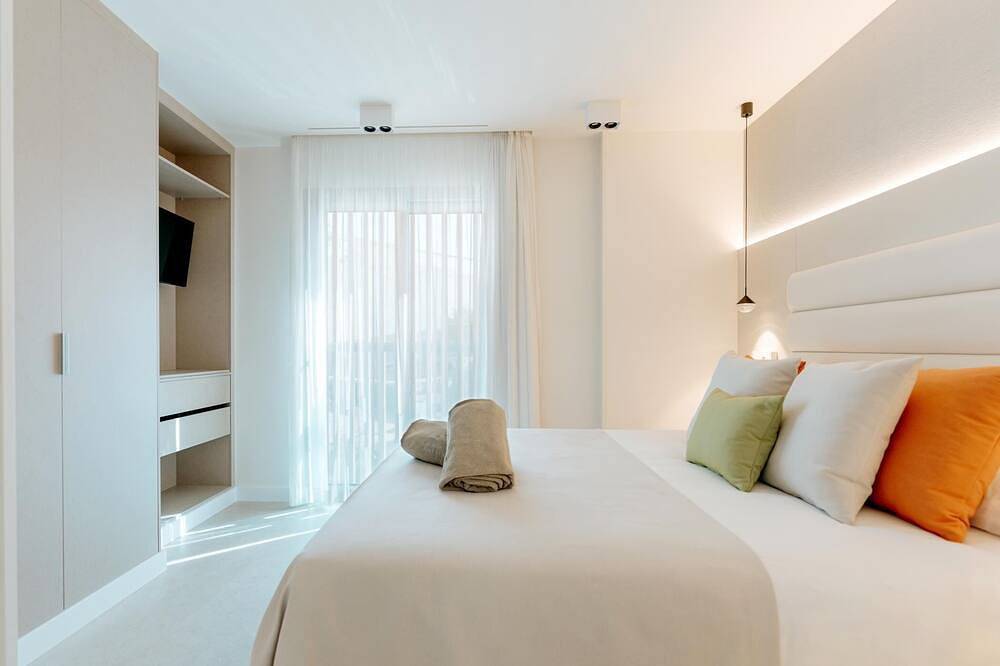 Entire apartment, Apartment 3 bedroom | first floor | sea view in La Caleta, Adeje