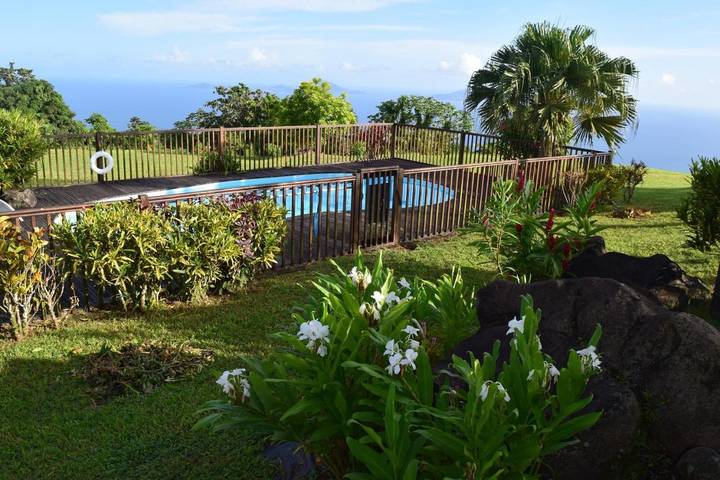 Chalet para 8 personas, con vistas además de piscina y jardín - 1