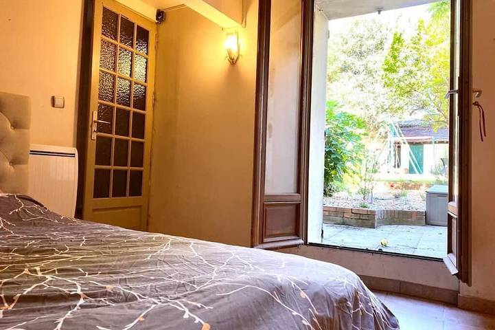 Location de vacances pour 7 personnes, avec jardin et jacuzzi à Saint-Georges-d'Orques - 2