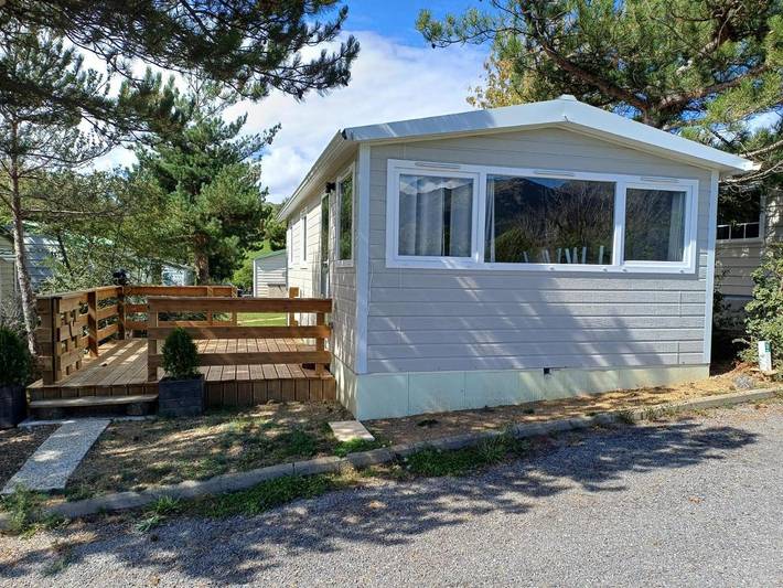 Camping para 4 personas, con Terraza y Vistas en Saillagouse