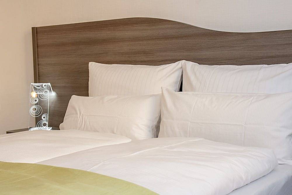 Ganze Wohnung, Apartment 02 – Doppelzimmer in Stadtlengsfeld, Wartburg und Umgebung