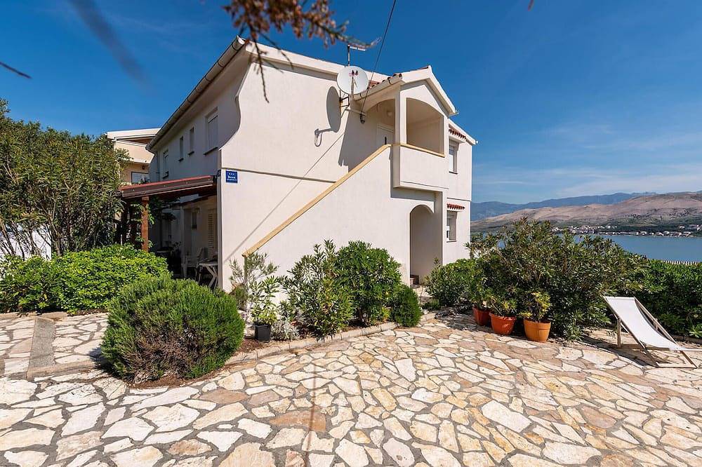 Appartamento intero, Fantastico appartamento a Pag con. in Pag Città, Pag