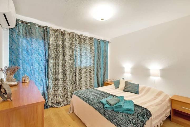 Gîte pour 5 personnes, avec balcon dans Plage Carras Nice - 2