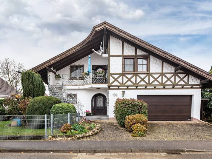 Ferienwohnung für 2 Personen, mit Garten und Balkon in Breisach am Rhein