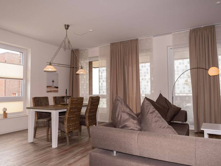 Ferienwohnung für 2 Personen, mit Balkon und Ausblick am Südstrand Wilhelmshaven