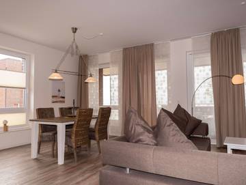 Ferienwohnung für 2 Personen, mit Ausblick und Balkon, mit Haustier in Wilhelmshaven