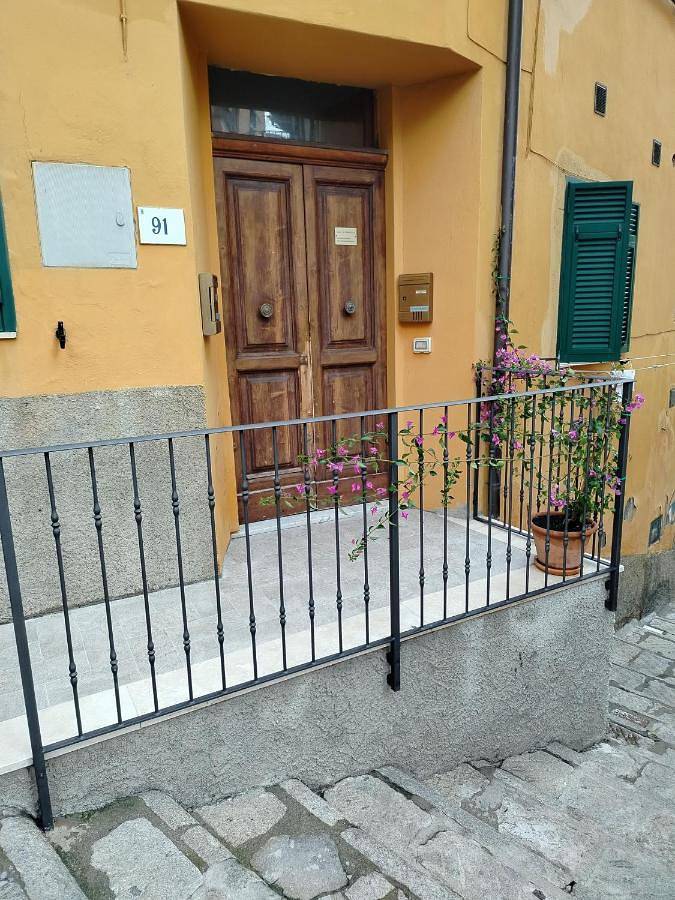 Ferienwohnung für 4 Personen, mit Balkon und Terrasse sowie Ausblick in Porto Santo Stefano - 3