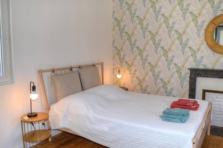 Ruhiges Ferienhaus mit Hof, Wi-Fi und Parkplatz im Herzen von Loches in Loches, Loches und Umgebung