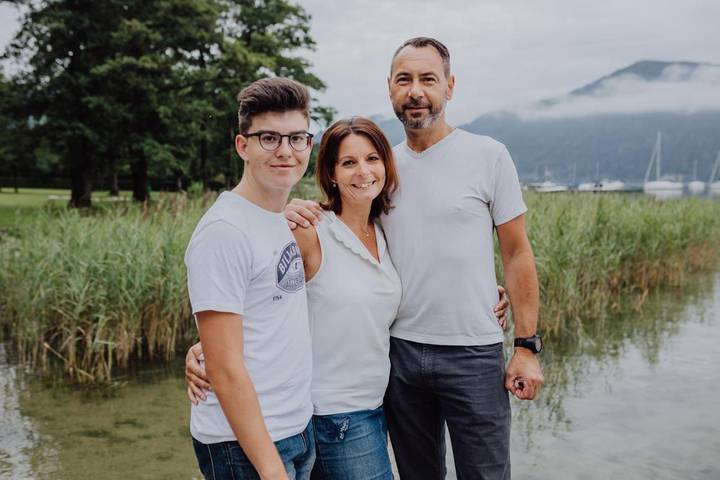 Ferienwohnung für 4 Personen, mit Seeblick und Balkon sowie Ausblick in Unterach am Attersee - 2