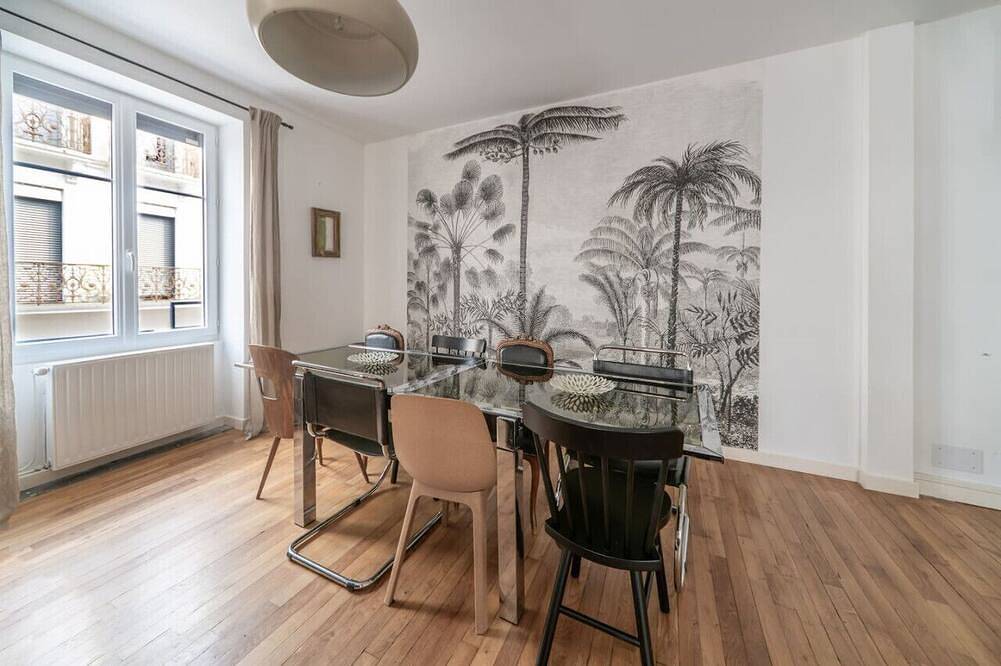 Entire apartment, Design-Wohnung, allen Komfort, Stadtzentrum, 3 Schlafzimmer in Vichy, Vichy region