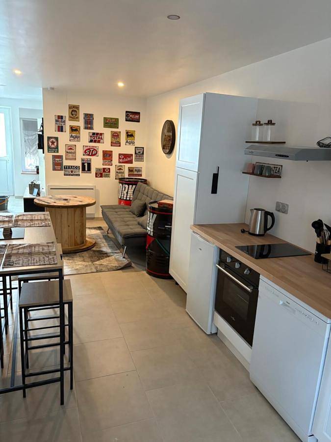Gîte pour 8 personnes dans Corre